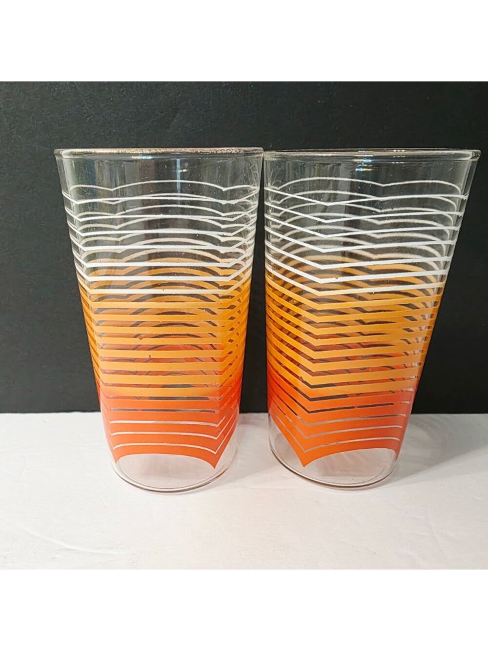 2 Vtg Gold Rimmed Orange White Fade Stripe Anchor Hocking Drinking Glasses